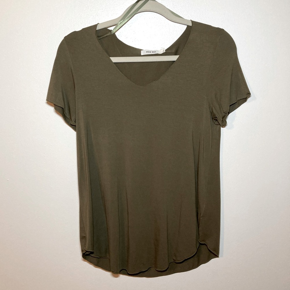 Nwt Mod Ref The Perfect Tee In Moss Color. Size S… - image 1